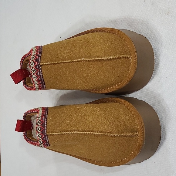 French Connection Womens Chunky Slippers Indoor/Outdoor Faux Fur Sz 7/8 EUC - Picture 4 of 11